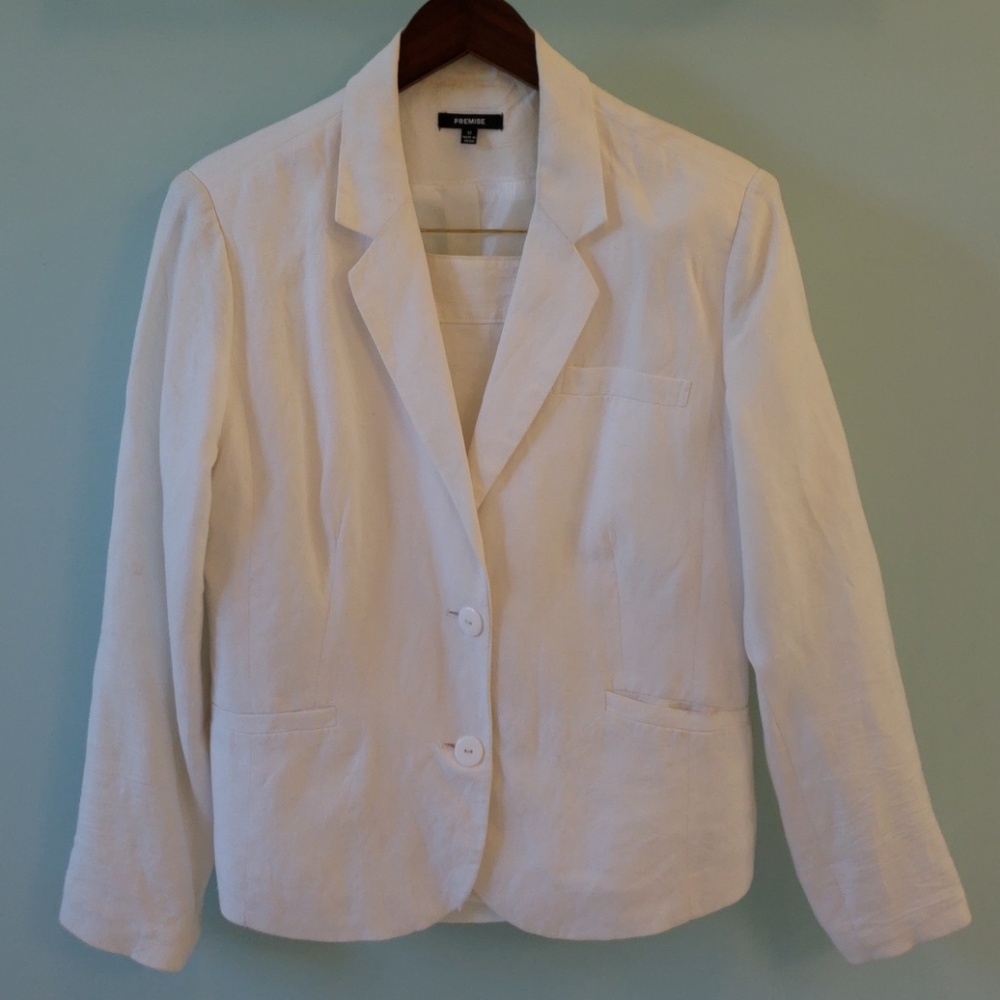 Lightweight white linen suit size 12